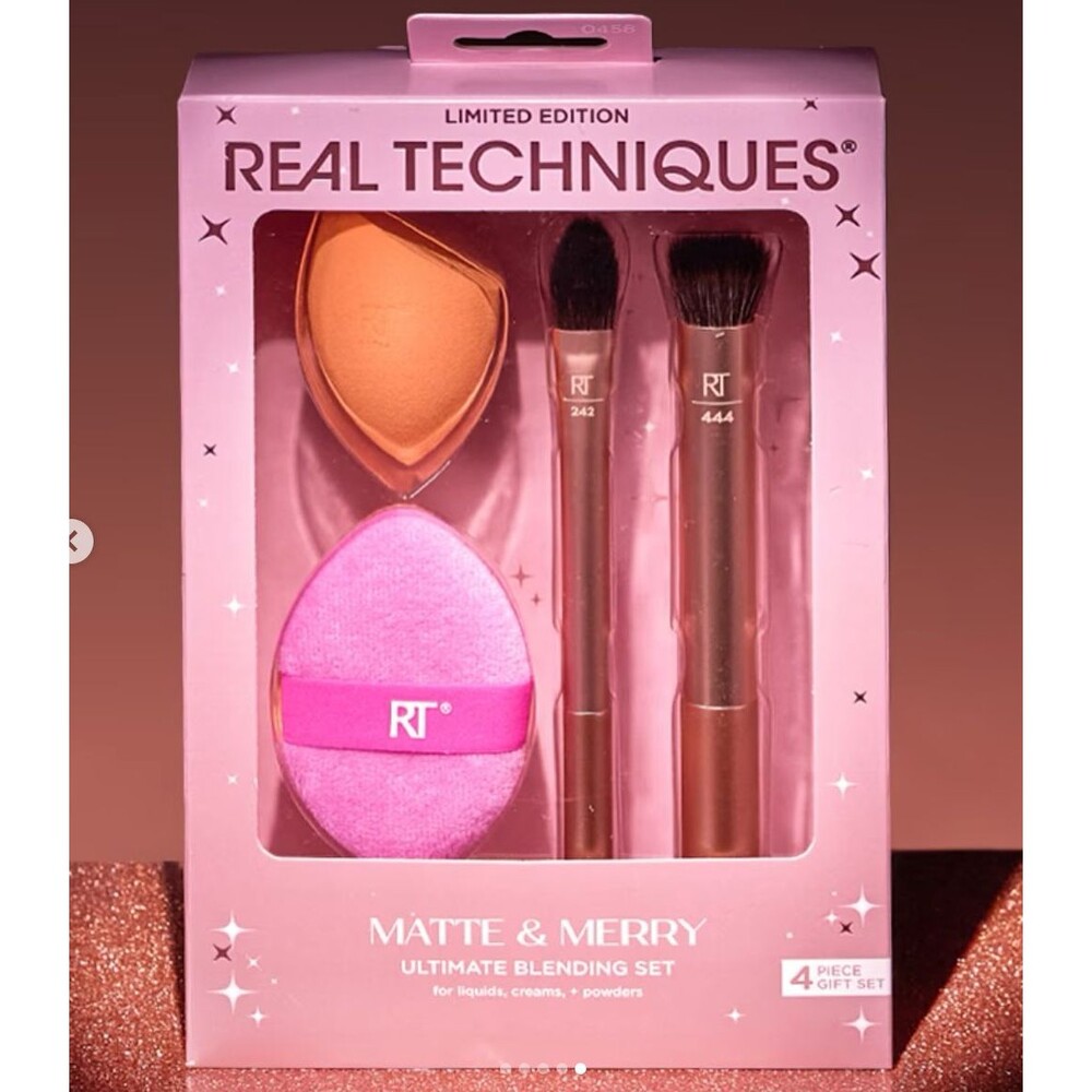 Real Techniques Ultimate Blending Makeup Brush Set 4pc Holiday Limited Edition